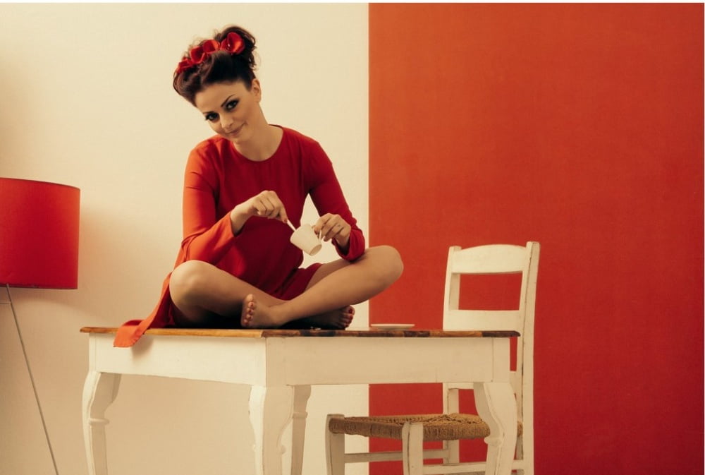 Annalisa scarrone
 #96295775