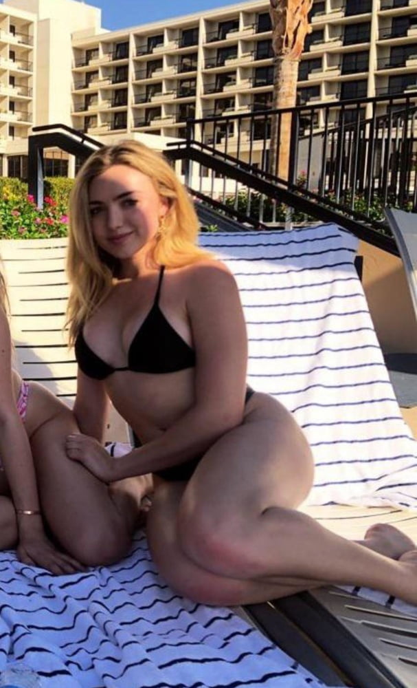 Peyton List&#039;s bottom #104546681