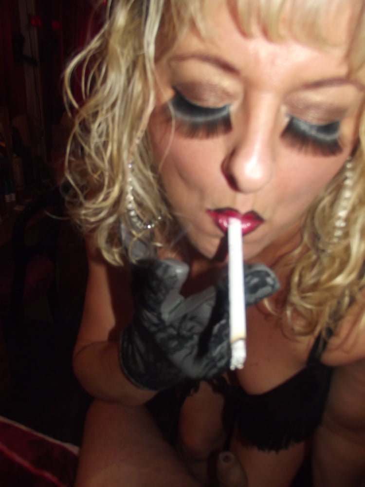 WEDNESDAY NEED SMOKE SEX SPUNK #106712007