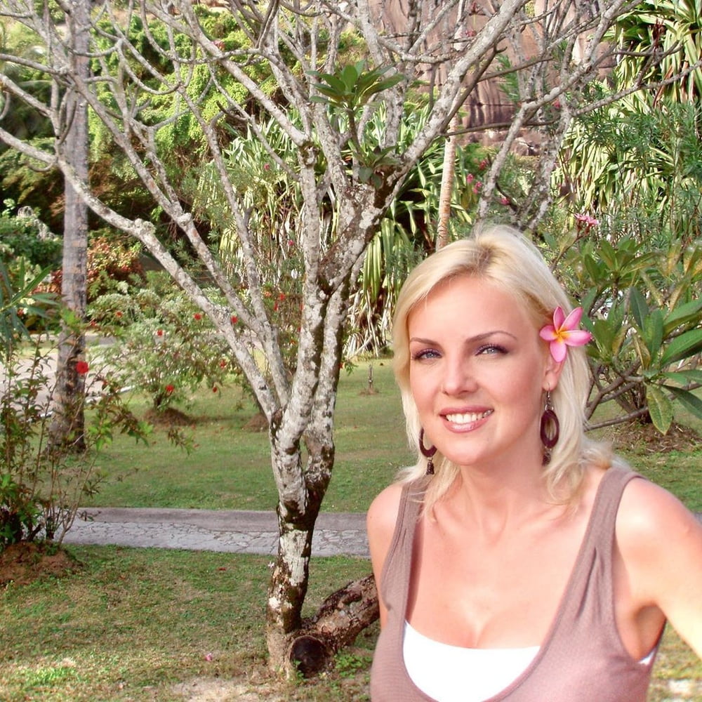 oana andoni #92499848