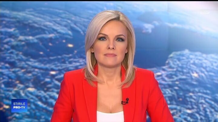 oana andoni #92499880