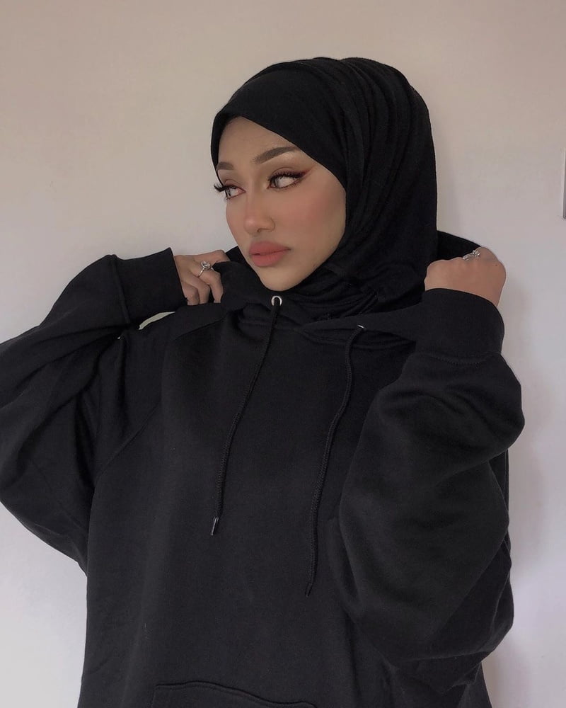 Slutty Face Hijabi Modern Turbanli #102037992