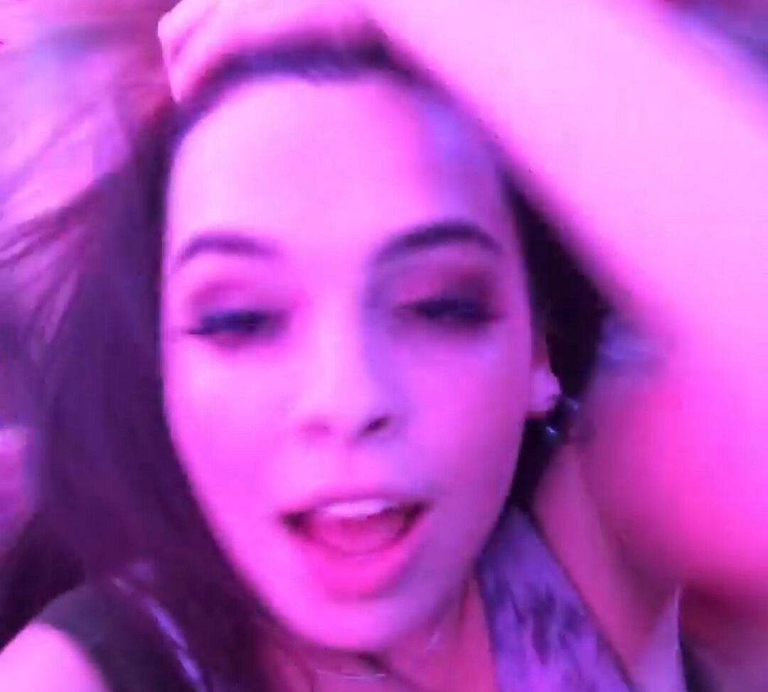 Isabella Gomez nude #108764947