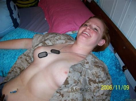 Sexy Militär Babes
 #88186123