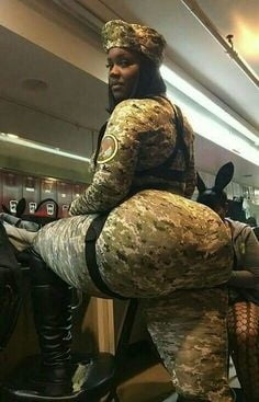 Sexy Militär Babes
 #88186163