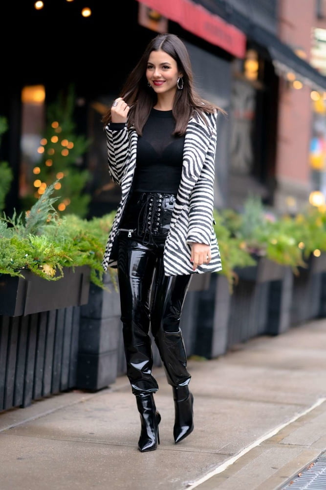 Victoria Justice Fit As Fuck #102636803