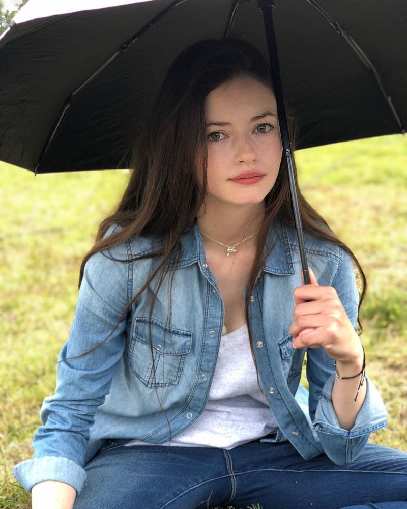 Mackenzie foy
 #97318824