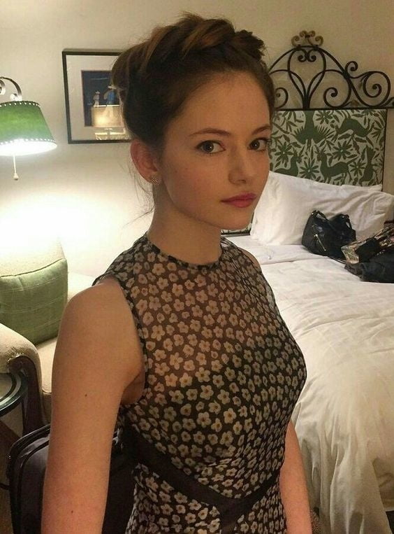 Mackenzie foy
 #97318906