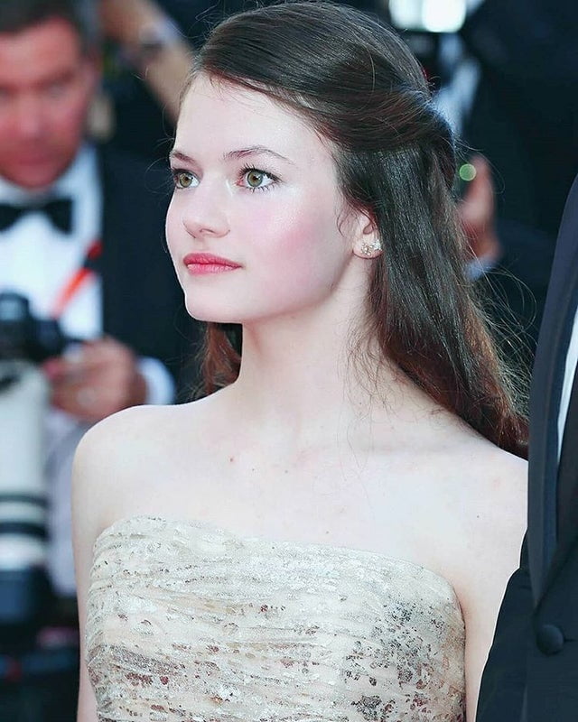 Mackenzie foy
 #97318960