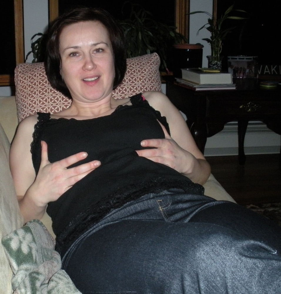 busty melissa top huge #91831848