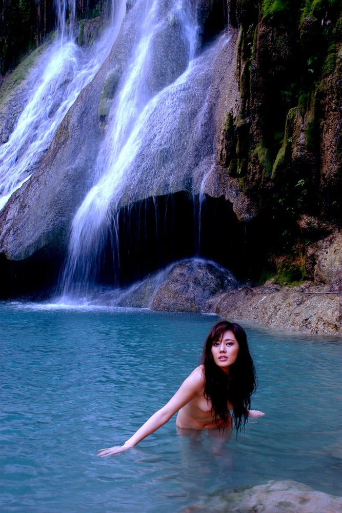 韓国女優チュ・ジャヒョン
 #94235677