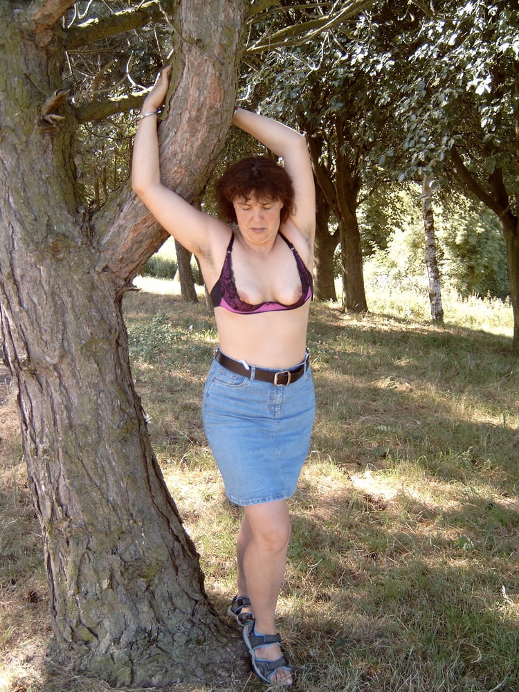 Christiane
 #103585119