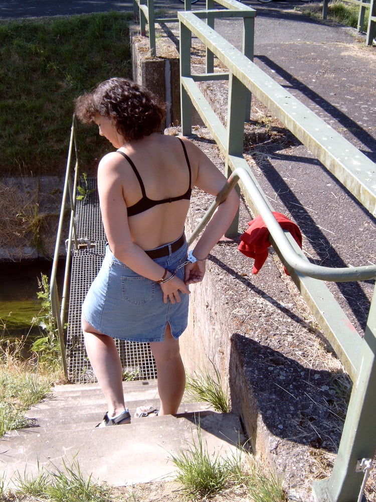 Christiane
 #103585125