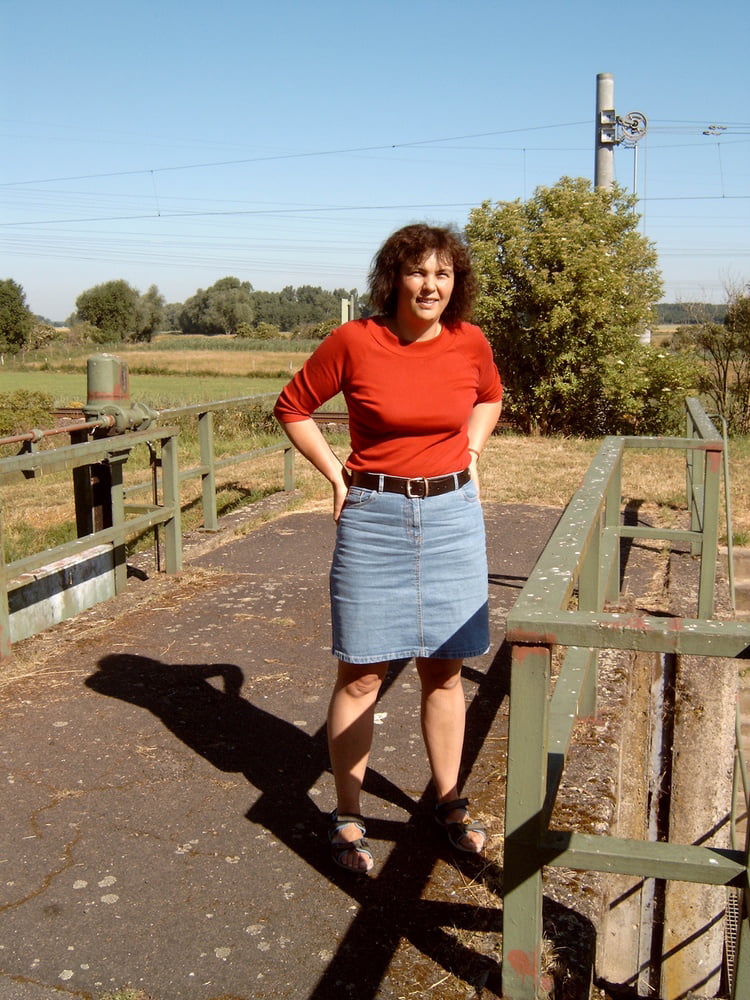 Christiane
 #103585152