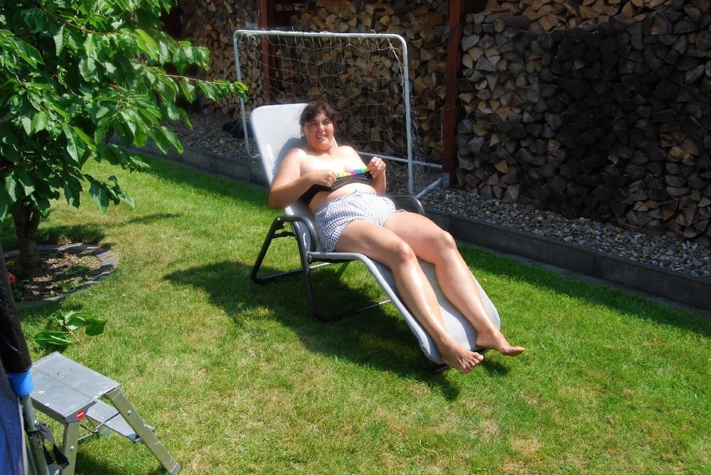 Christiane
 #103585257