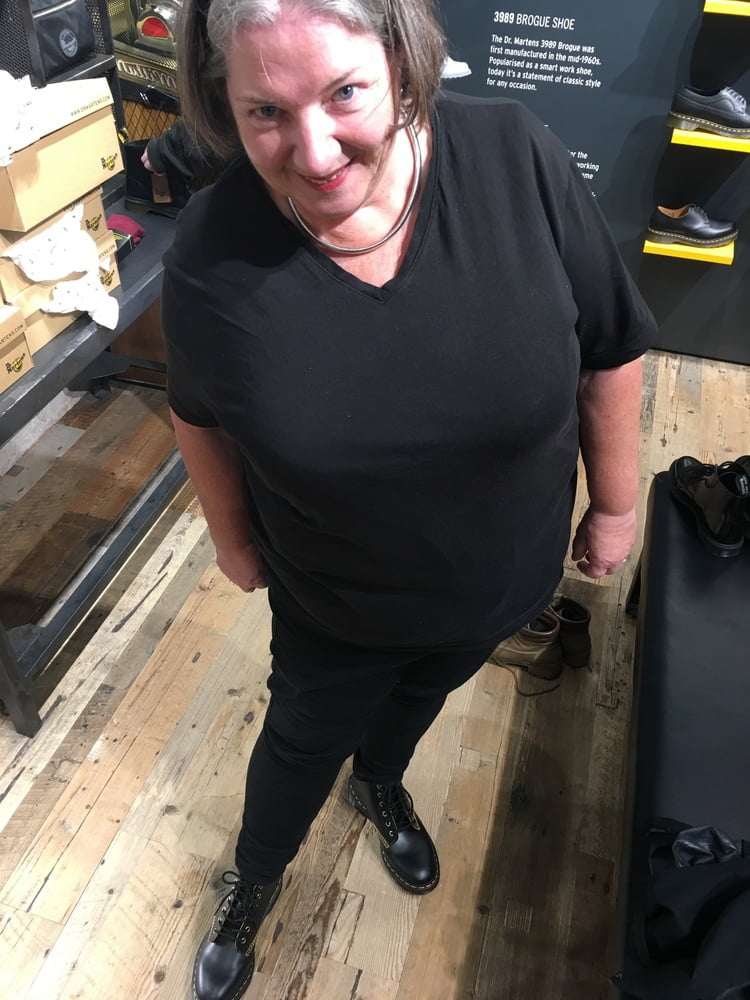 新しいランジェリー
 #102322563