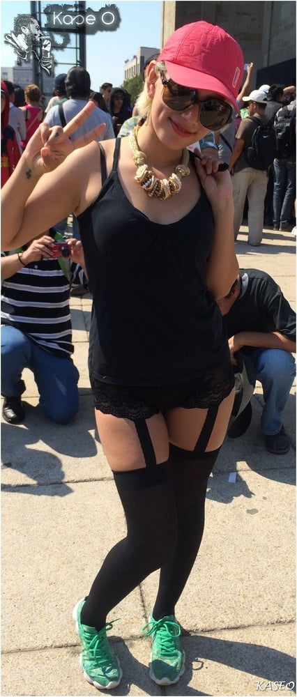 Wera lenceria sexy paseo sin pantalones
 #89019150