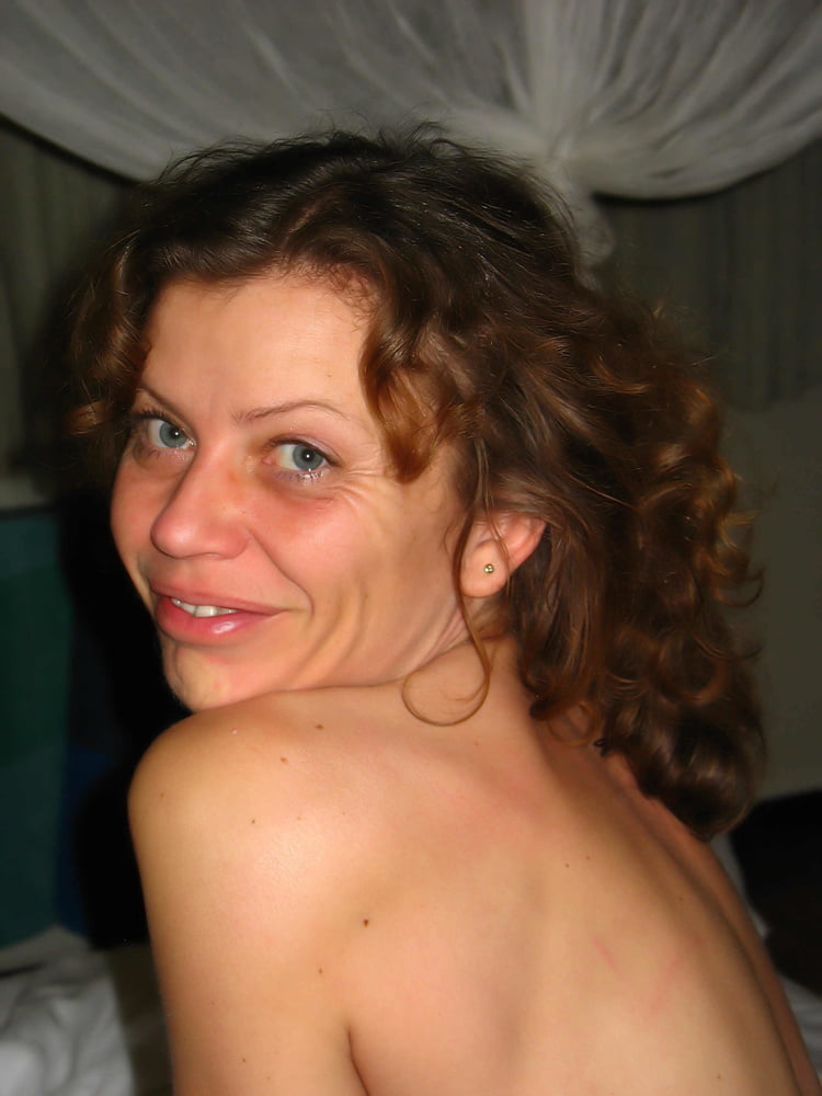 Femme mature (envoyez des photos de vos femmes)
 #106002481