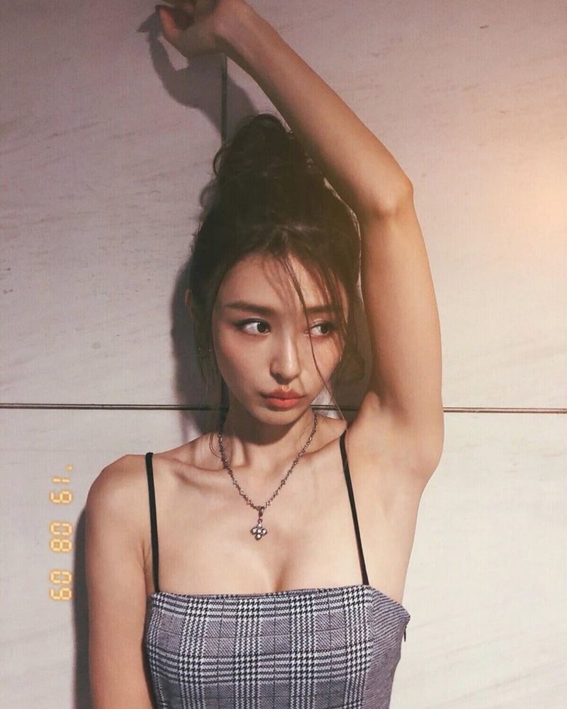 Armpits I Want To Lick 41 #80774126