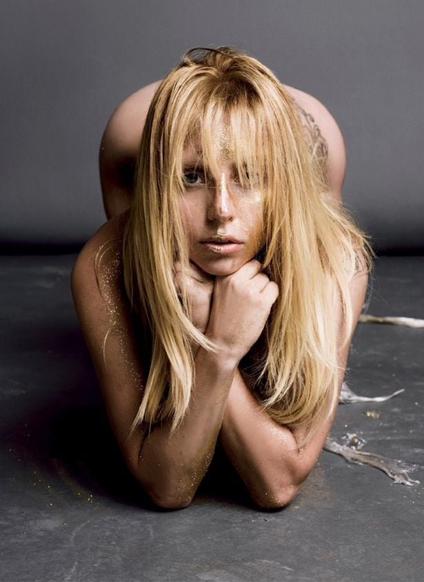 Lady Gaga nackt 3
 #101639181