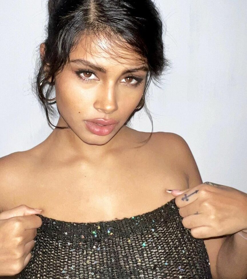 Komal Khosla nude #109644308