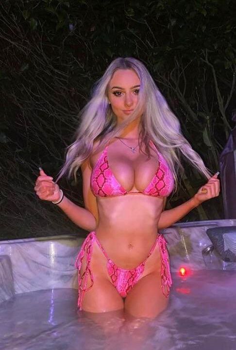 Mimimalthouse nackt #108363597