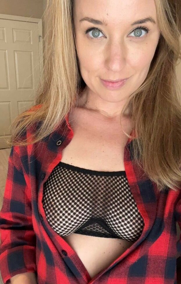 Lyric_in_my_head desnuda #108130438