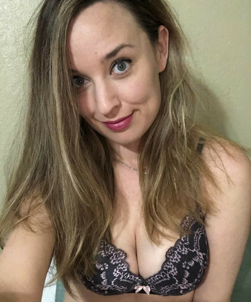 Lyric_in_my_head desnuda #108130439