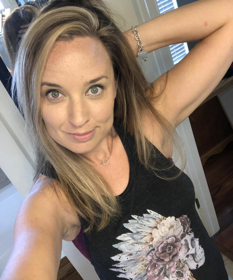 Lyric_in_my_head desnuda #108130470