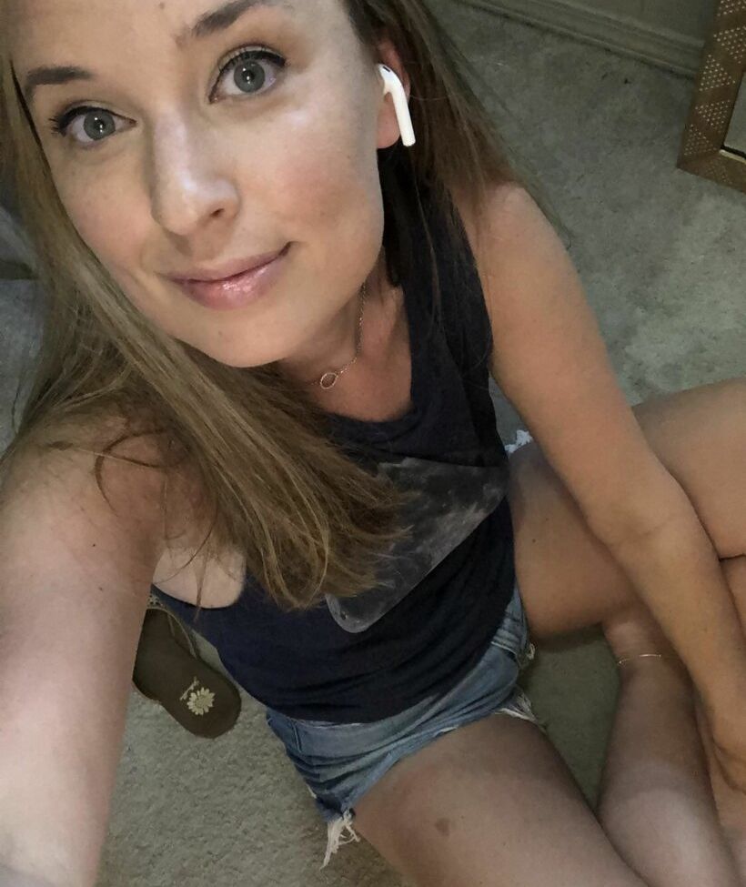 Lyric_in_my_head desnuda #108130471