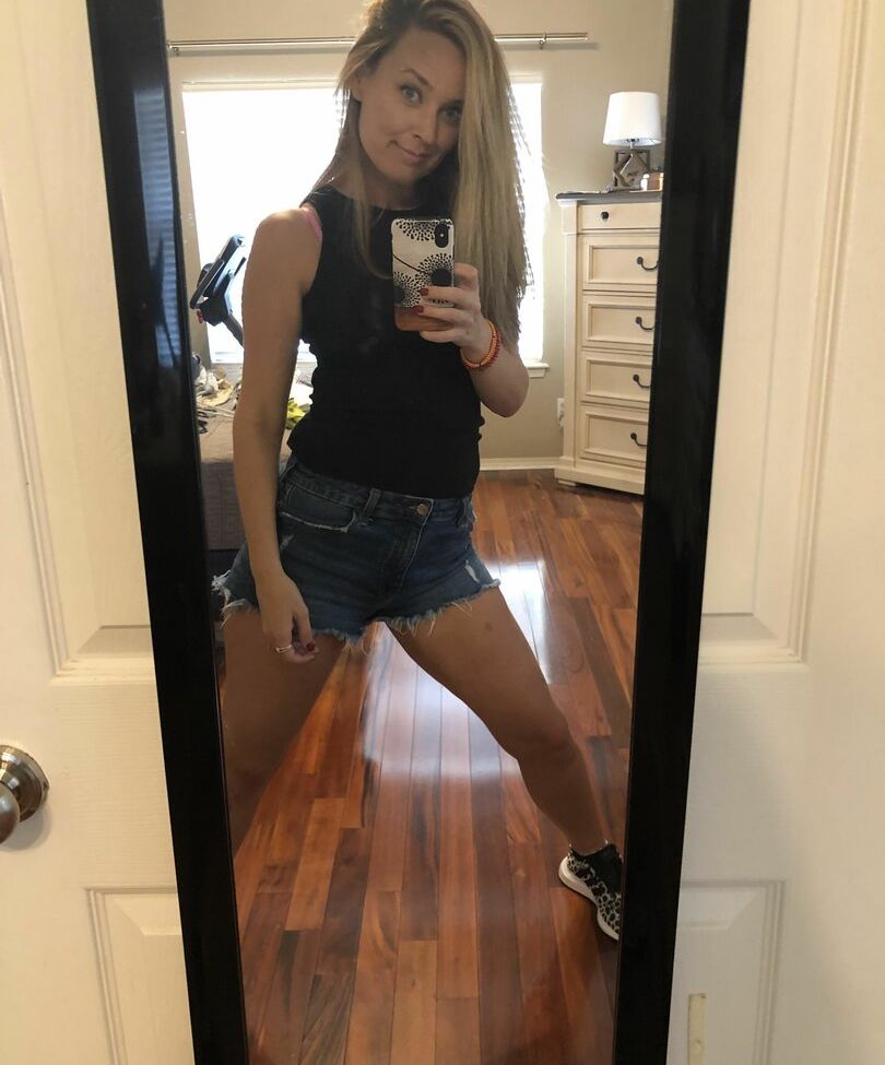 Lyric_in_my_head desnuda #108130495