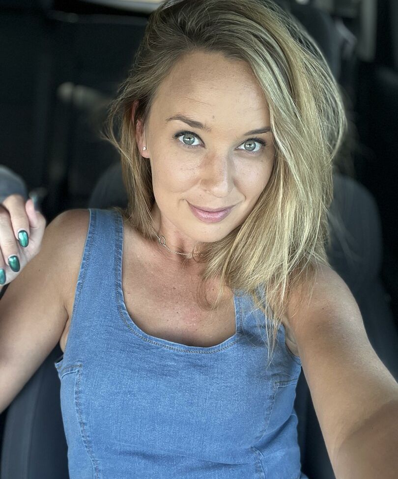 Lyric_in_my_head desnuda #108130502