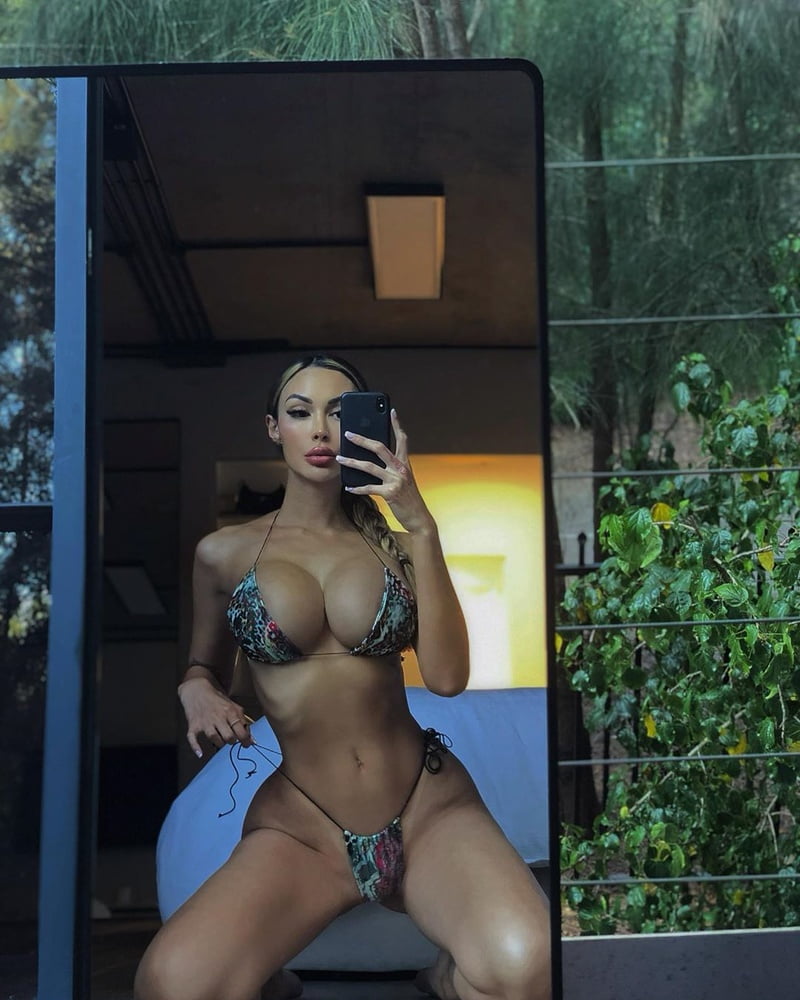 Annelese sexy bimbo instagram slut big fake boobs DSL #82230459