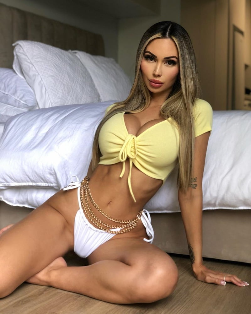 Annelese sexy bimbo instagram slut big fake boobs DSL #82230466