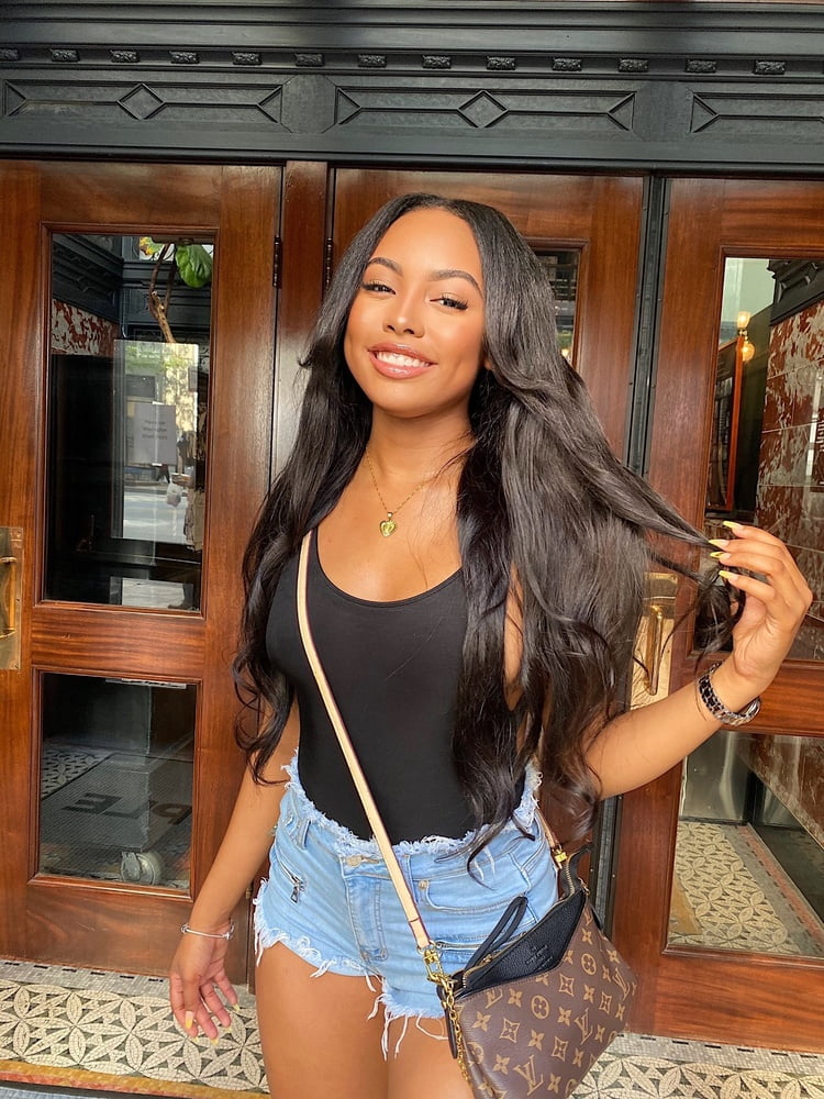 Beso beso
 #91365554