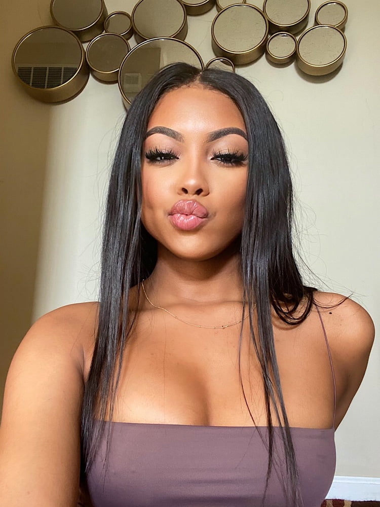 Beso beso
 #91365590