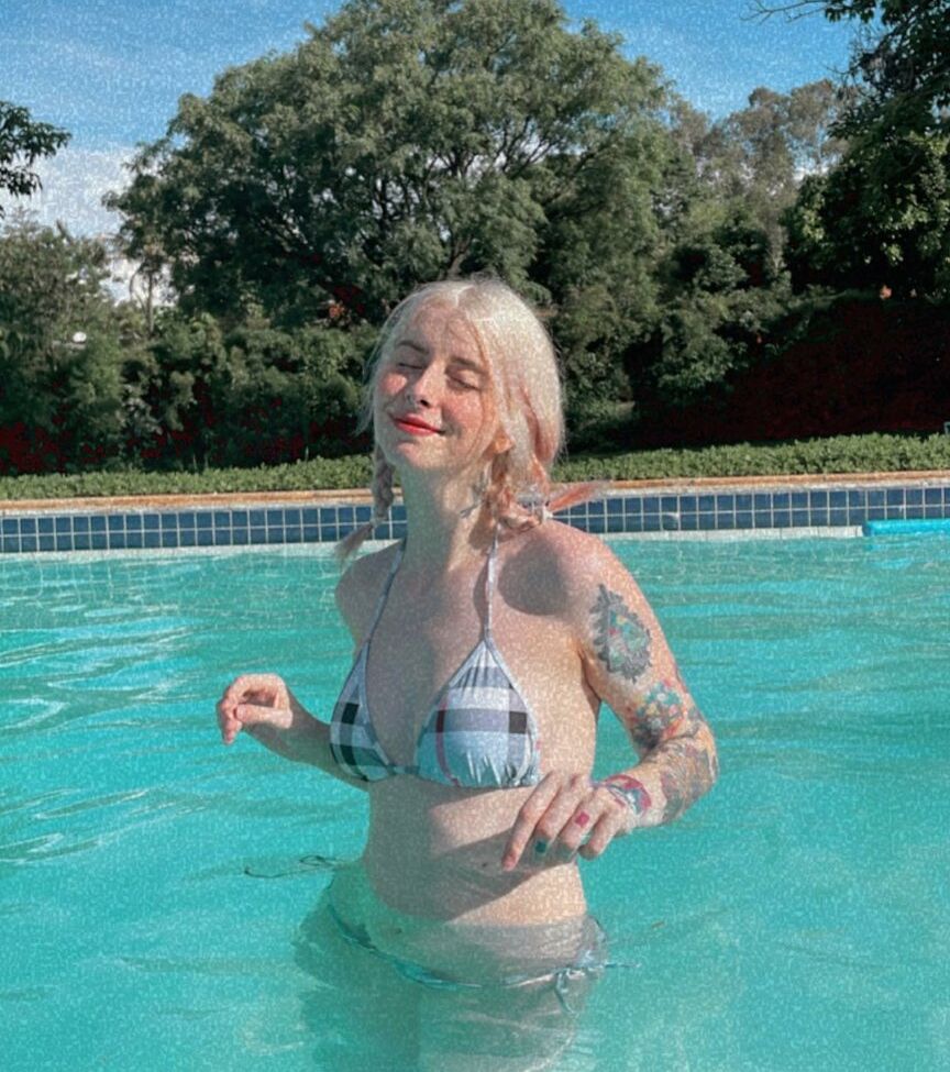 Gabi Cattuzzo desnuda #108472204