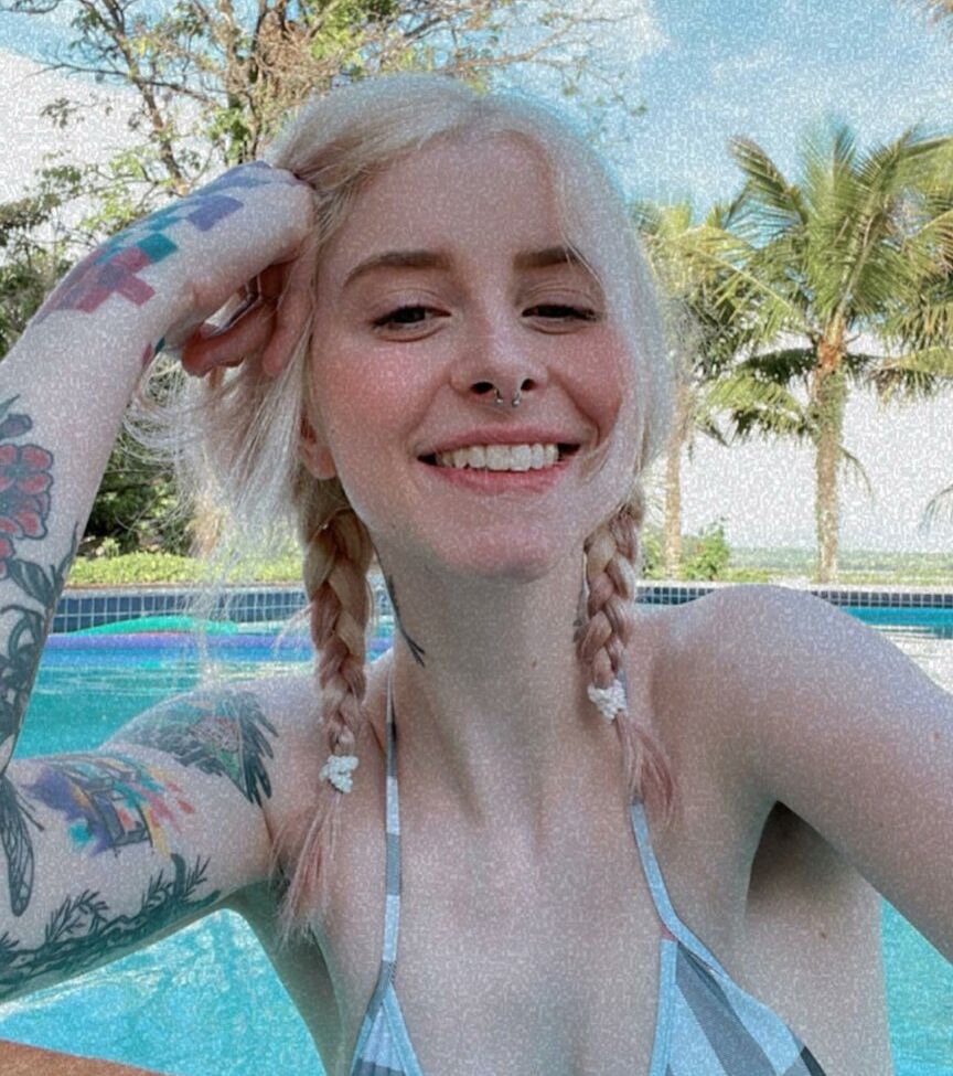 Gabi Cattuzzo desnuda #108472205