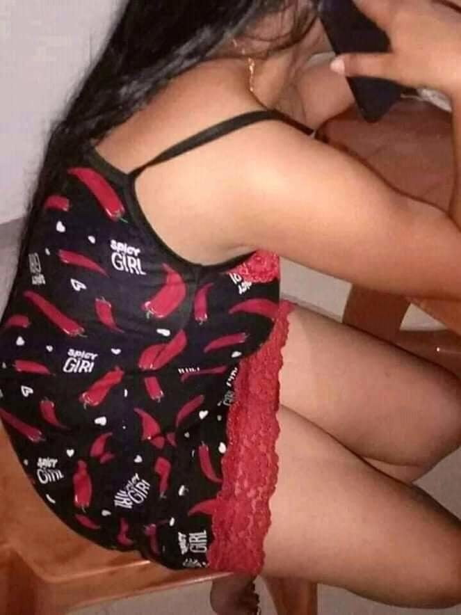 Bajo la falda
 #92541545