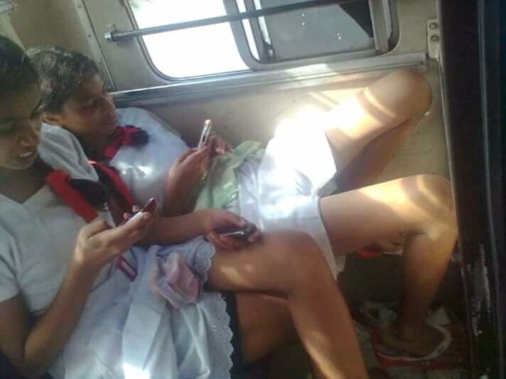 Bajo la falda
 #92541553