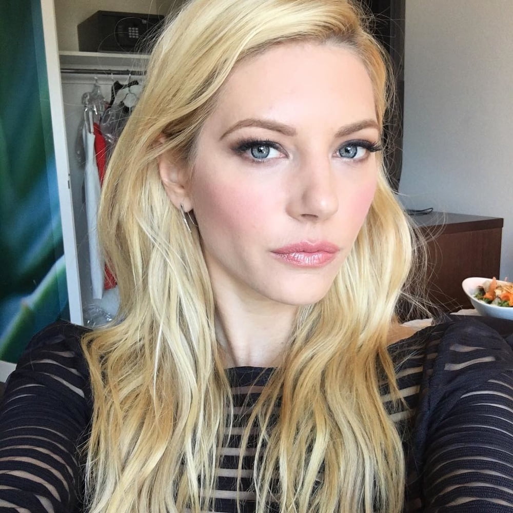 Katheryn winnick
 #96566607