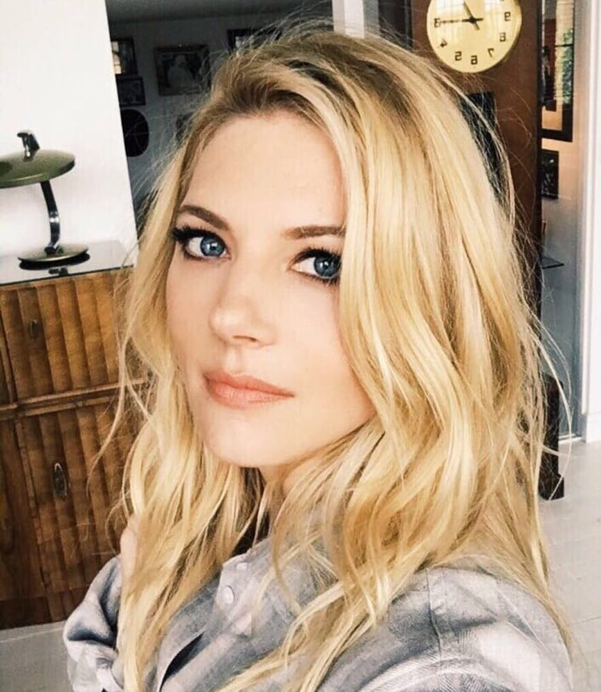 Katheryn winnick
 #96566663