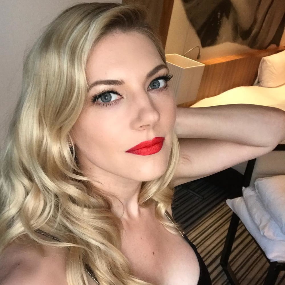 Katheryn winnick
 #96566804