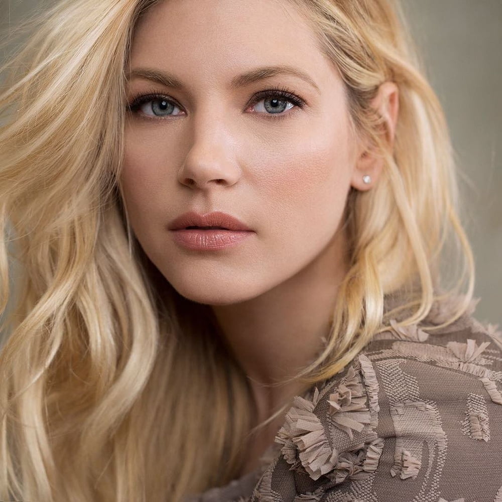 Katheryn winnick
 #96566813