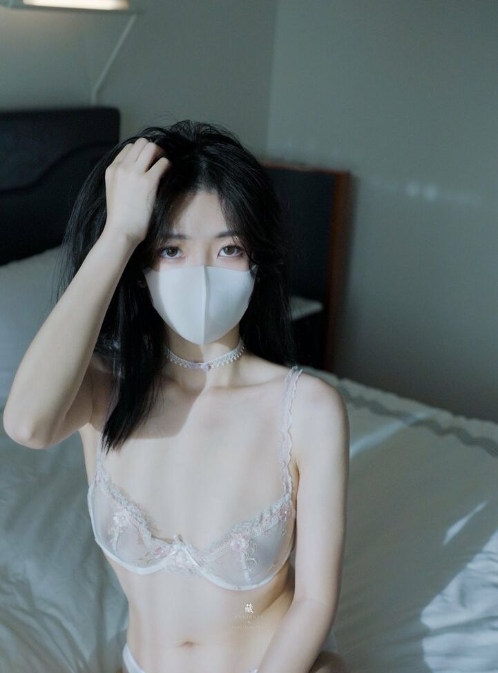 Hongkongdoll nude #109119881