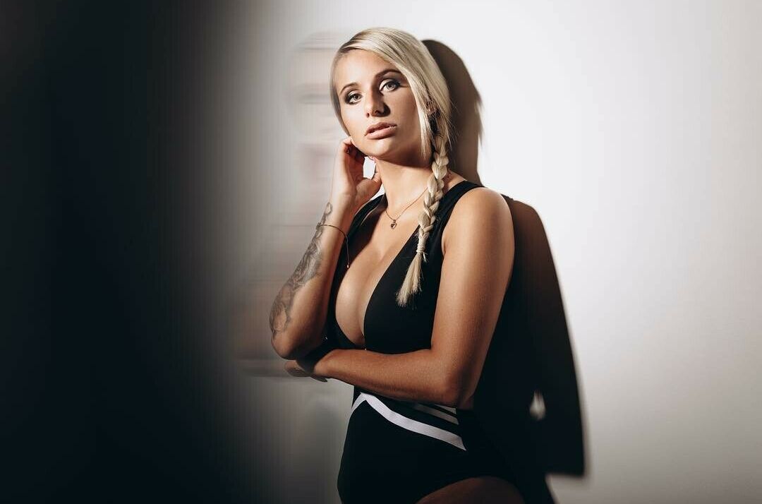 Carina Spack desnuda #108933723