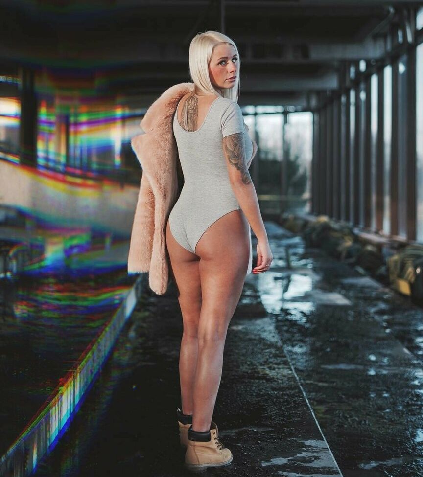 Carina Spack desnuda #108933771