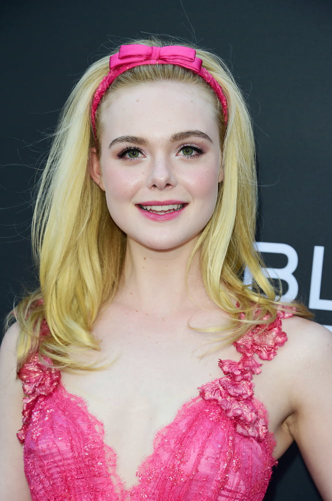 Elle Fanning Sex Goddess #106128174