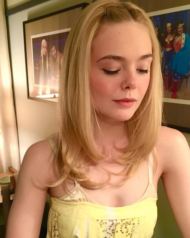 Elle fanning dea del sesso
 #106128176