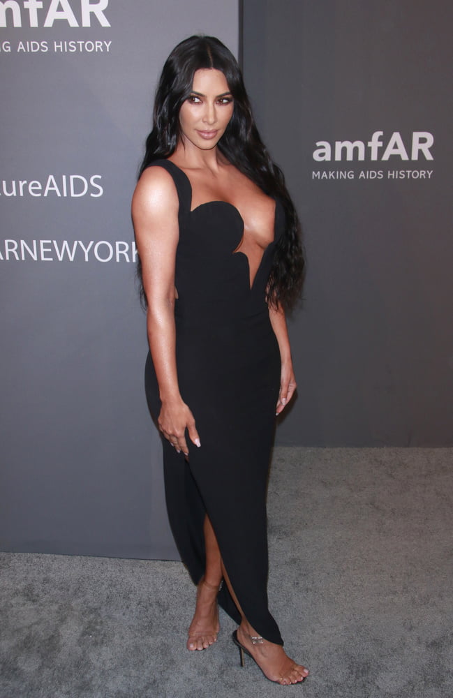 Kim kardashian
 #103101841